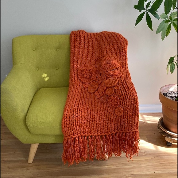 One of a kind Hand knitted Orange Chunky Throw - Picture 3 of 9